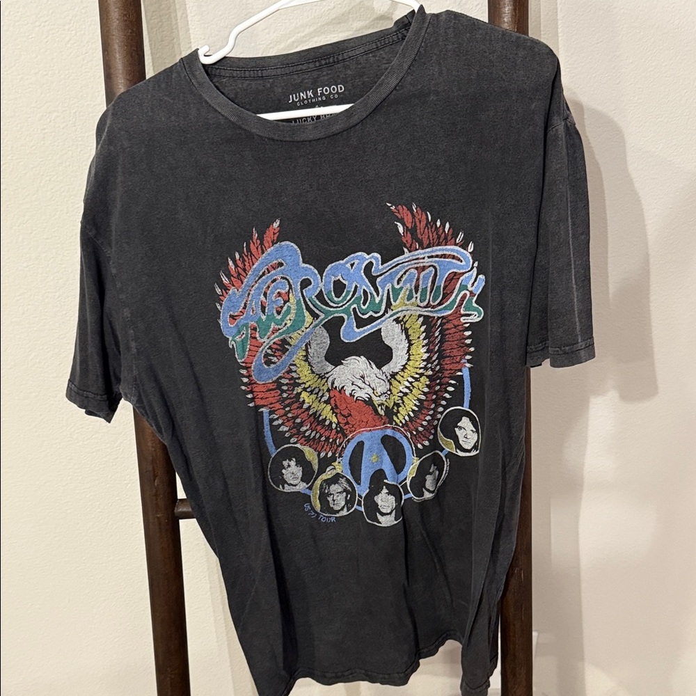 Lucky Brand Gray Graphic Tee